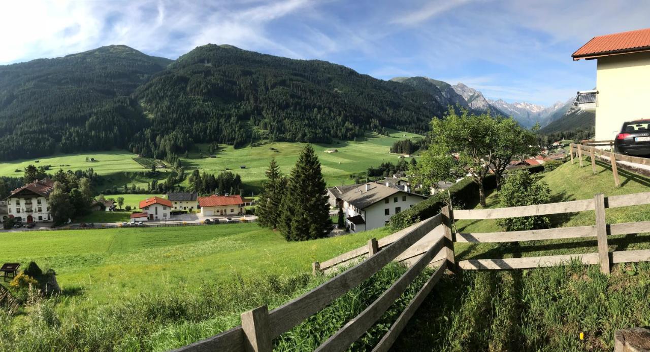 Apartament Haus Taelerblick Trins Zewnętrze zdjęcie